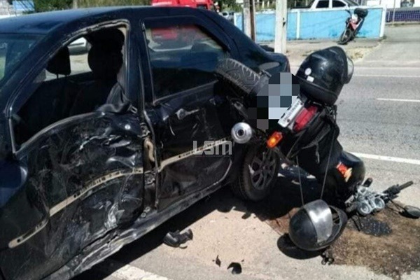 Colisão entre carro e moto deixa duas pessoas gravemente feridas em São Pedro da Aldeia