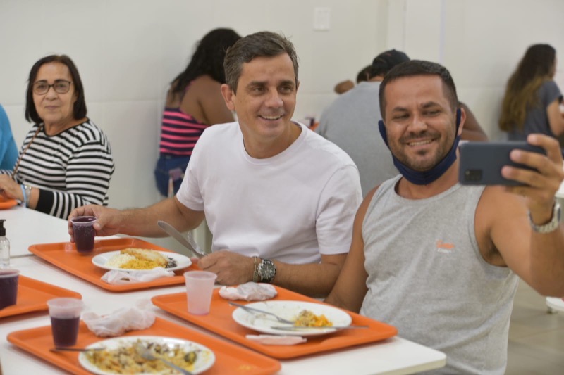 Prefeitura de Maricá serve ceia de Natal no Restaurante Popular - Lei Seca  Maricá