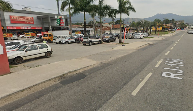 Rj-106: Motorista de aplicativo é assaltado após aceitar corrida de passageiro em Inoã
