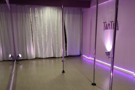 Conheça o Tantra Studio, primeiro estúdio de pole dance da cidade de Maricá